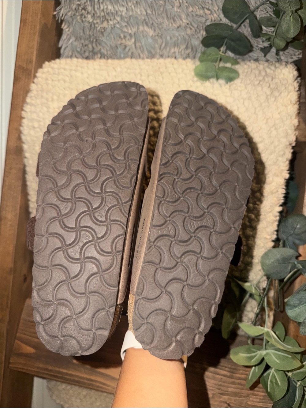 Birkenstock Arizona Double-Buckle Sandals - Brown Suede - Picture 2 of 3